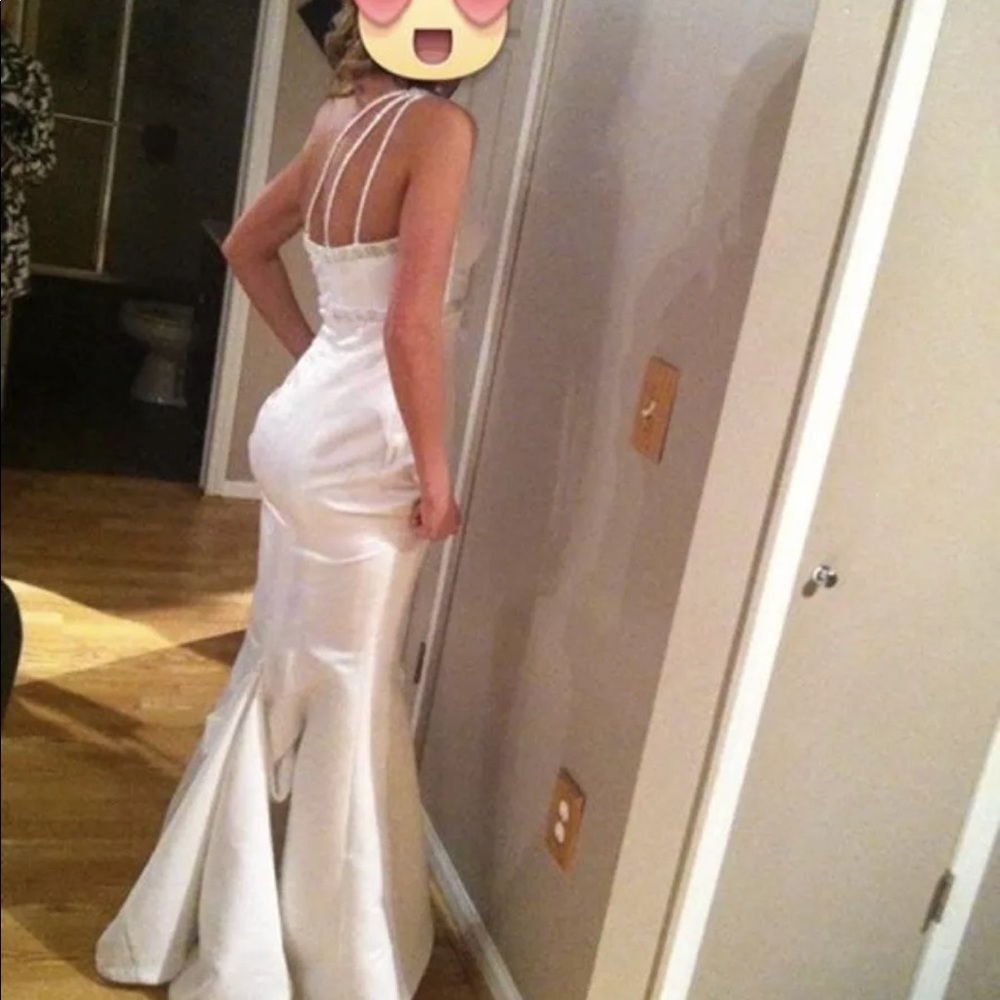 Size 2/4 mermaid style wedding dress